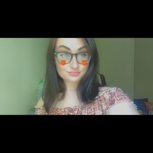 Meet your Posher, Erin